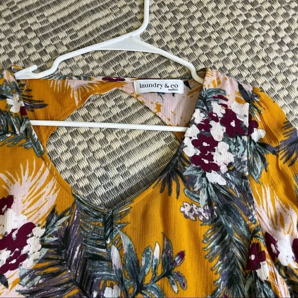 Long sleeve Floral dress - Picture 2 of 3